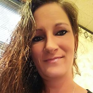 Meet your Posher, Carla